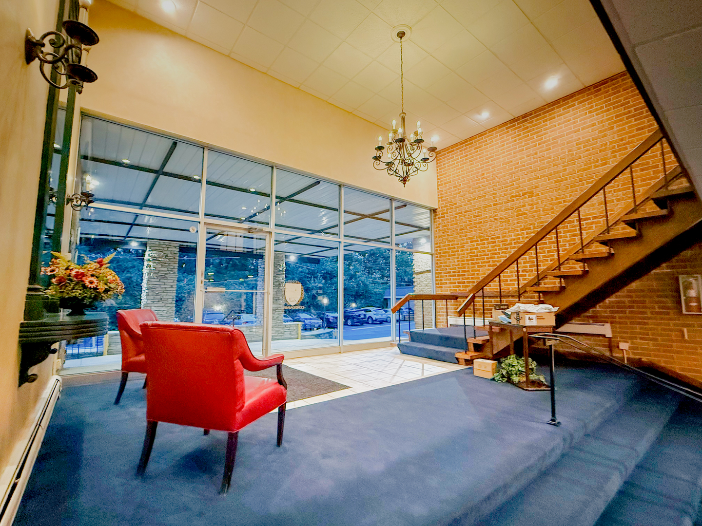 4250 Saratoga Avenue #L305, Downers Grove, IL 60515