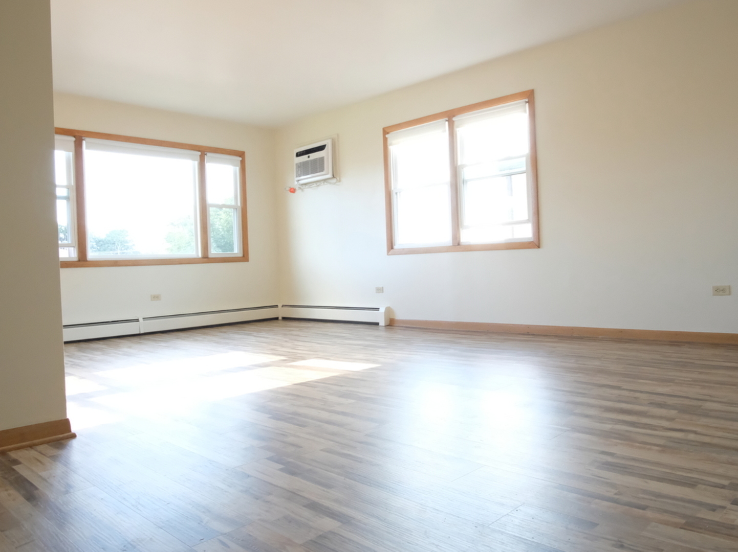 8418 W Oak Avenue #3, Niles, IL 60714