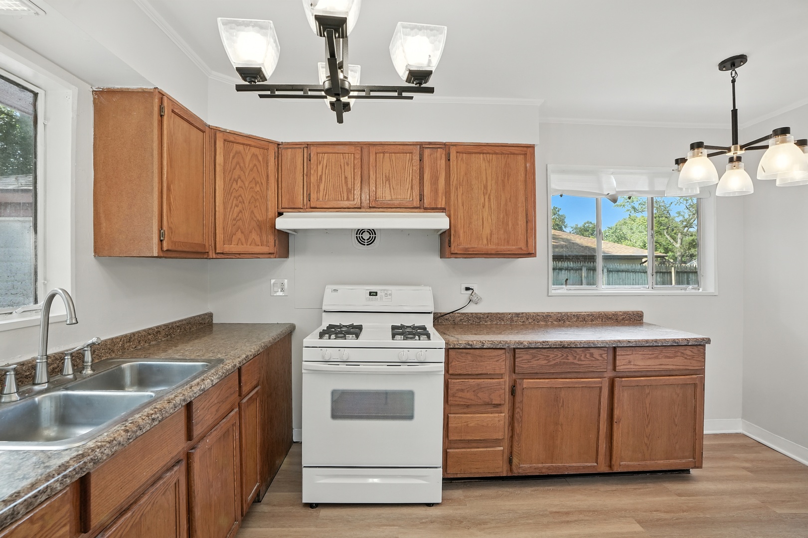 337 S Orchard Drive, Park Forest, IL 60466