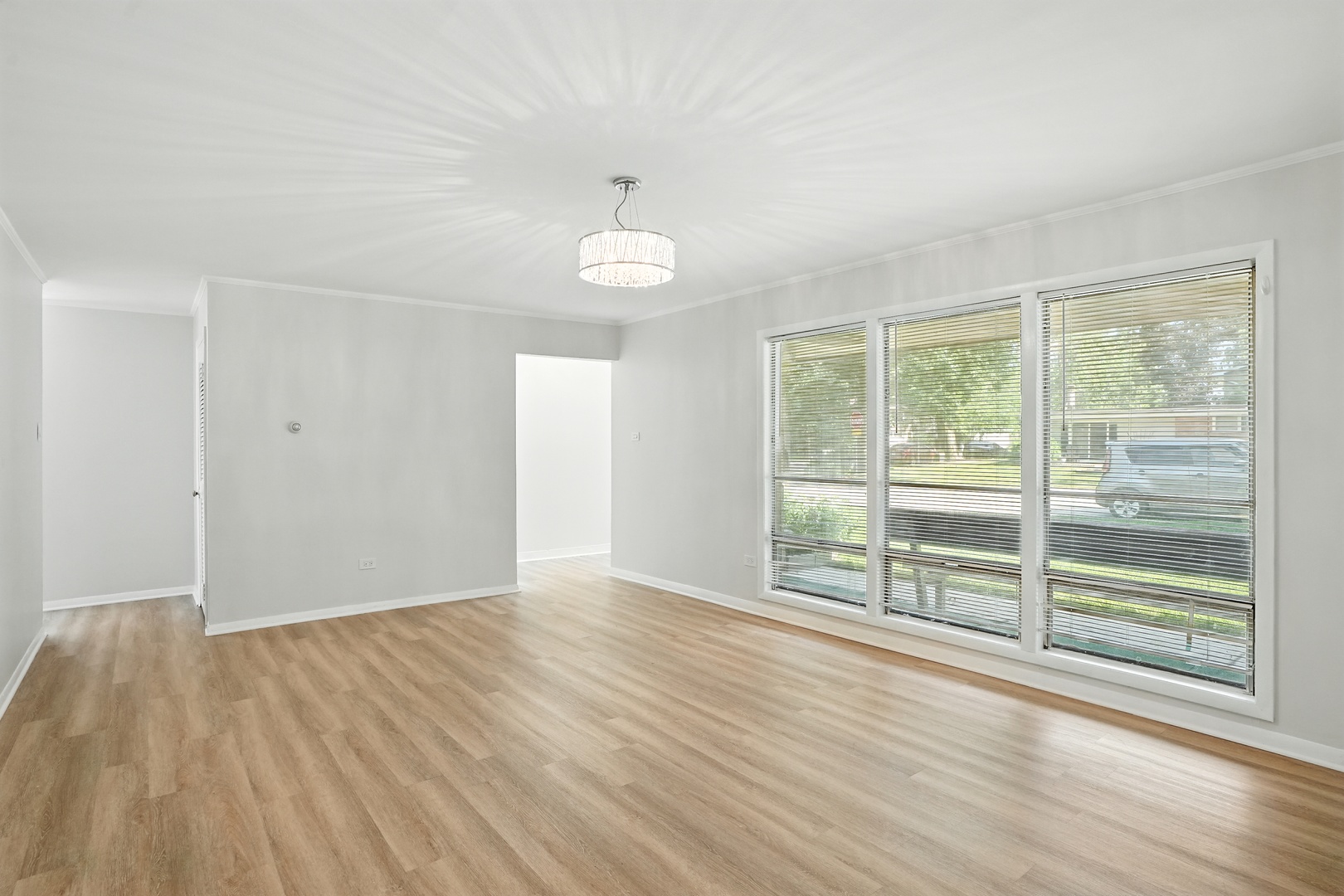 337 S Orchard Drive, Park Forest, IL 60466