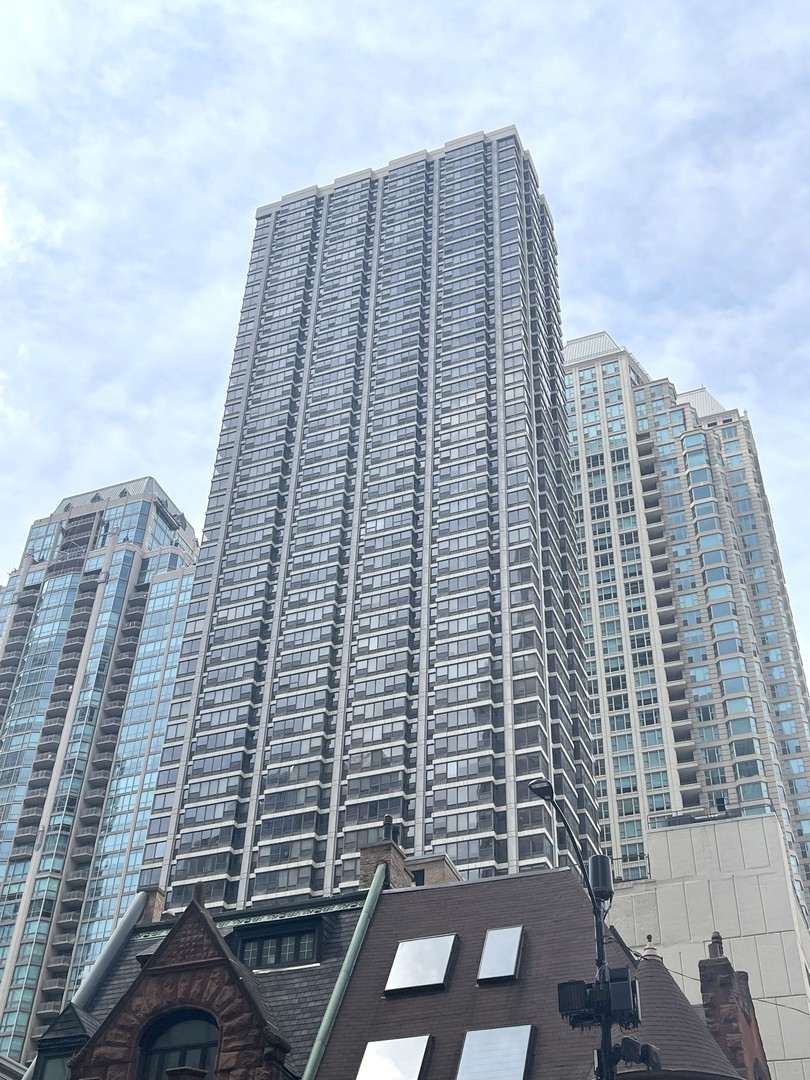 30 E Huron Street #2301, Chicago, IL 60611