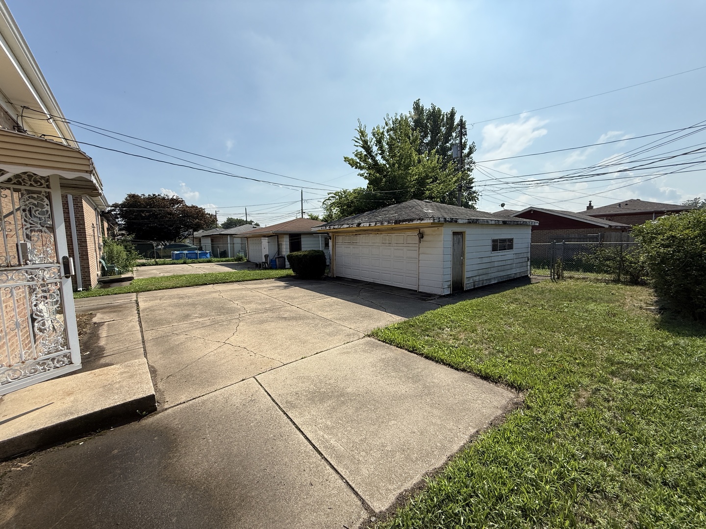 530 Bensley Avenue, Calumet City, IL 60409