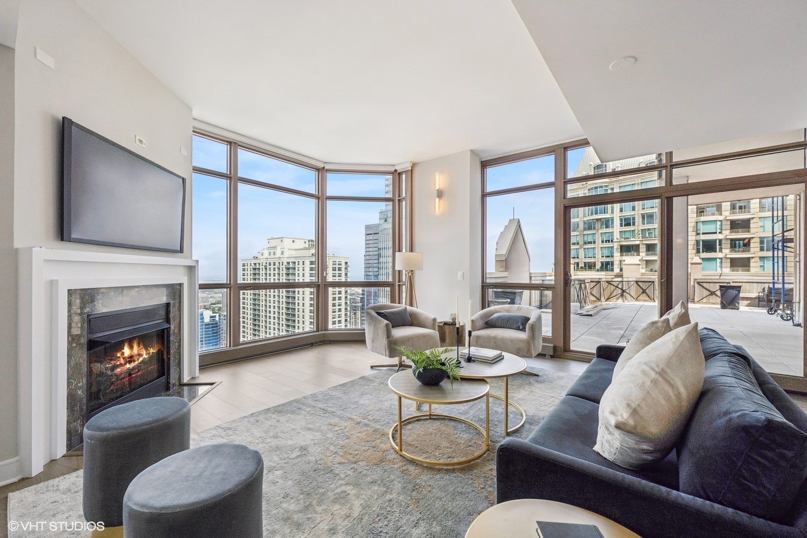 21 E Huron Street #4301, Chicago, IL 60611