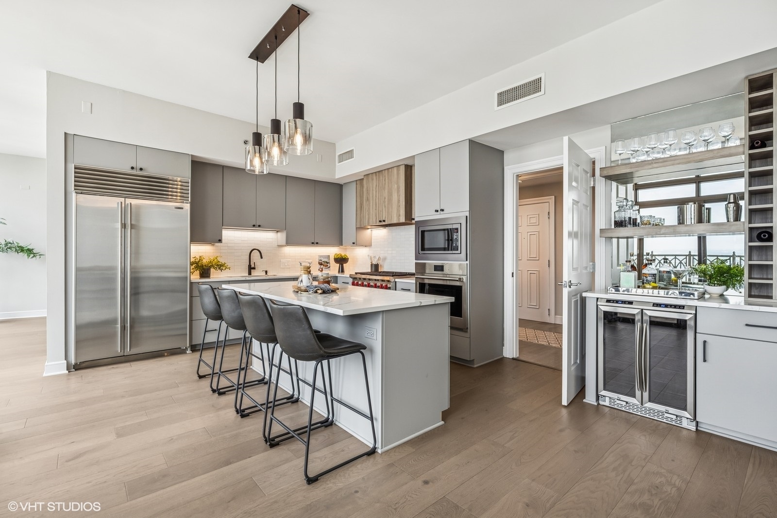 21 E Huron Street #4301, Chicago, IL 60611