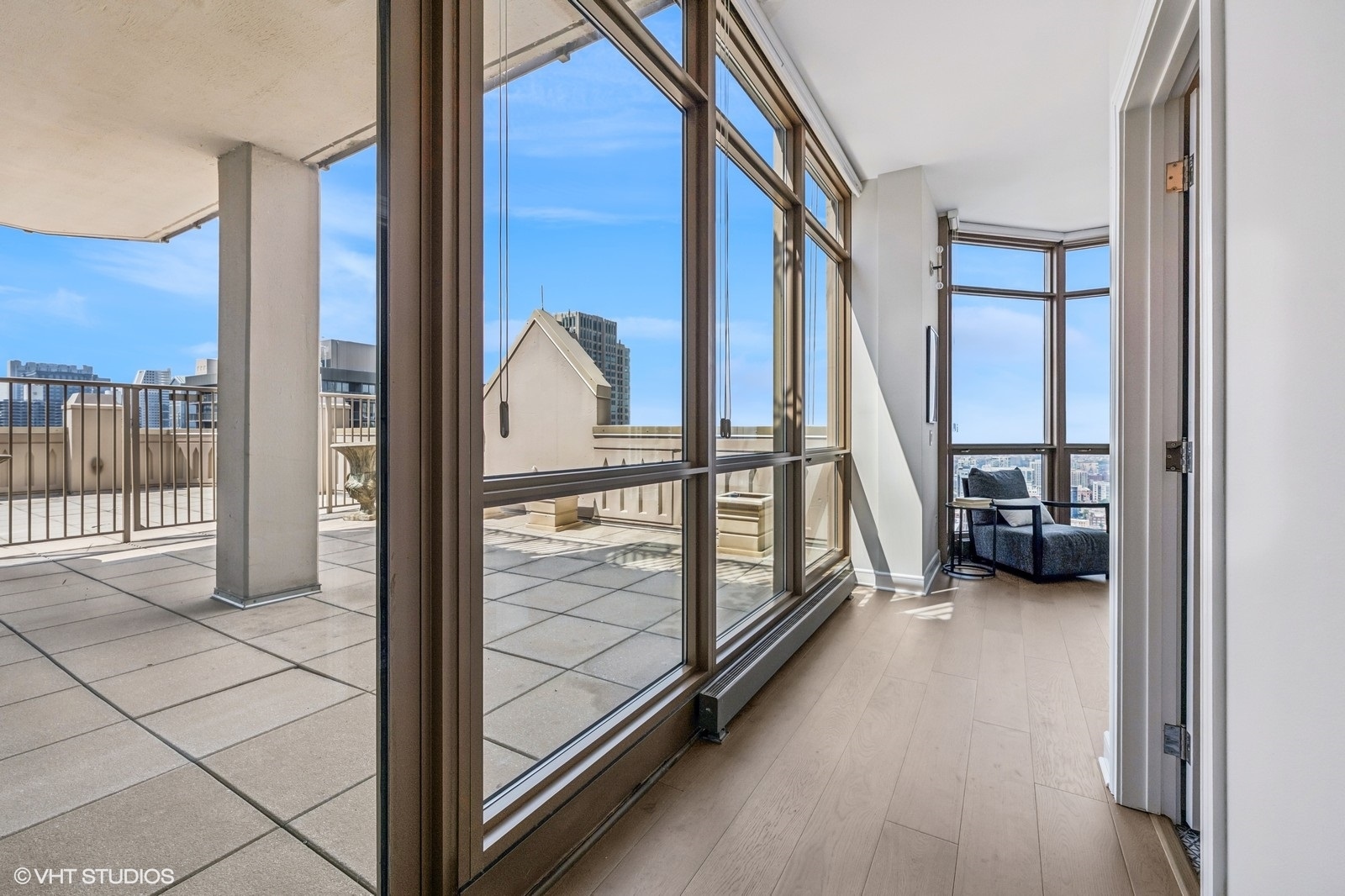 21 E Huron Street #4301, Chicago, IL 60611