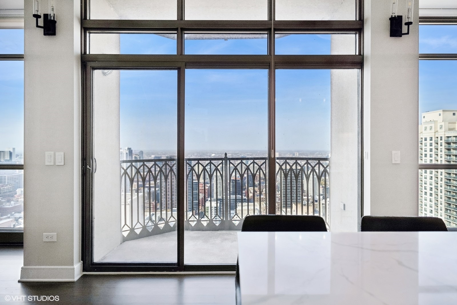 21 E Huron Street #4301, Chicago, IL 60611