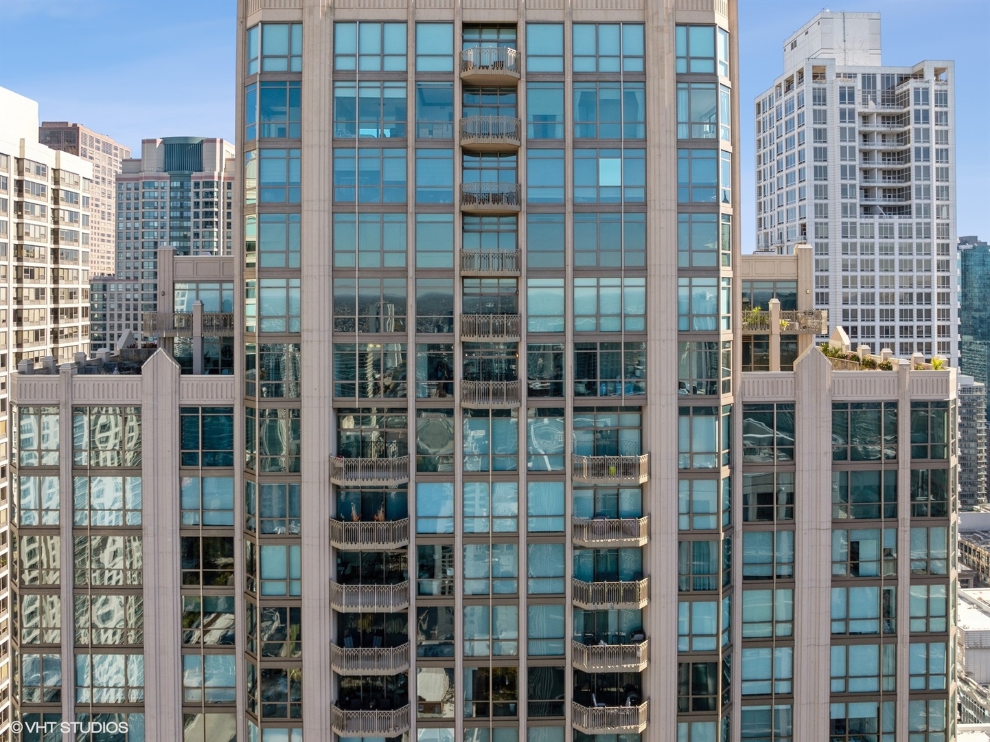 21 E Huron Street #4301, Chicago, IL 60611
