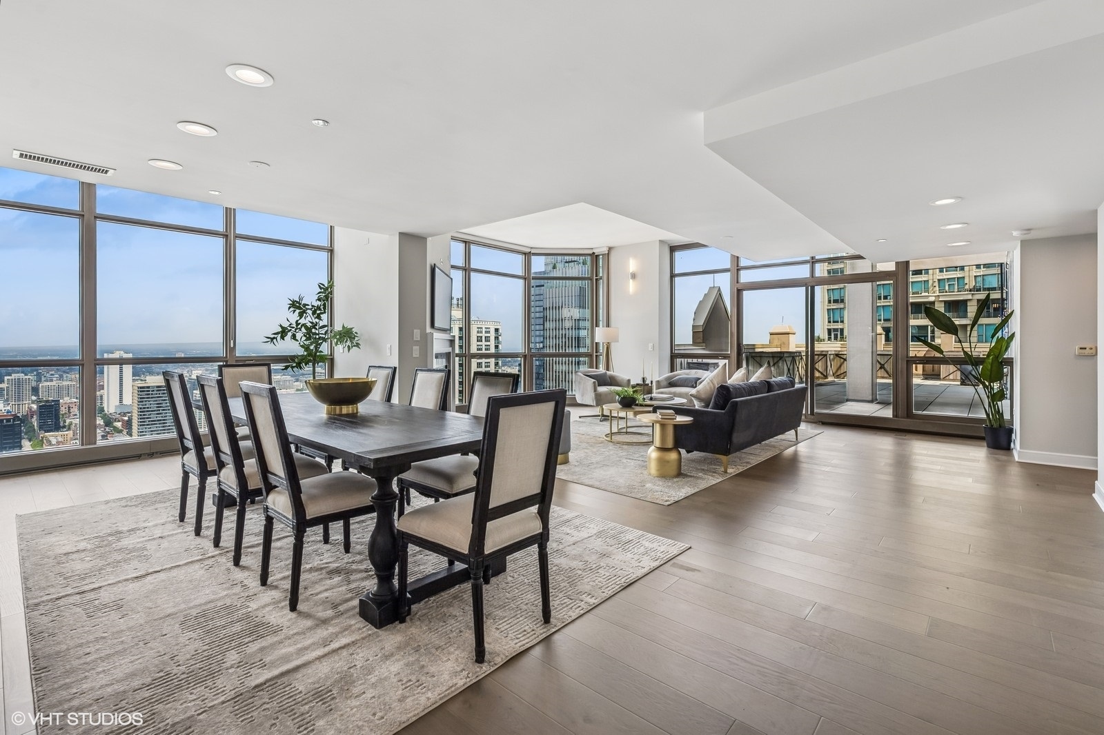 21 E Huron Street #4301, Chicago, IL 60611