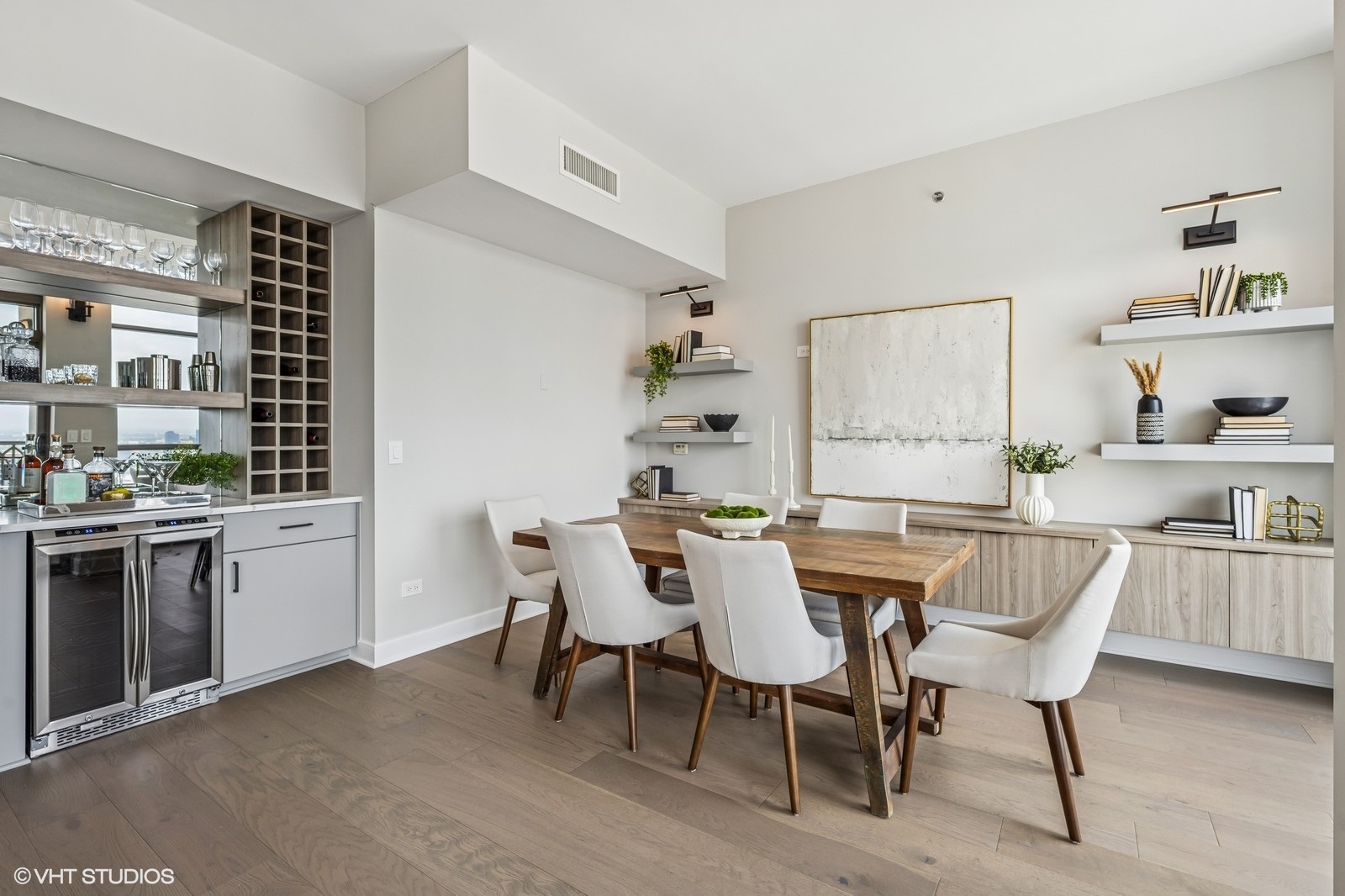 21 E Huron Street #4301, Chicago, IL 60611