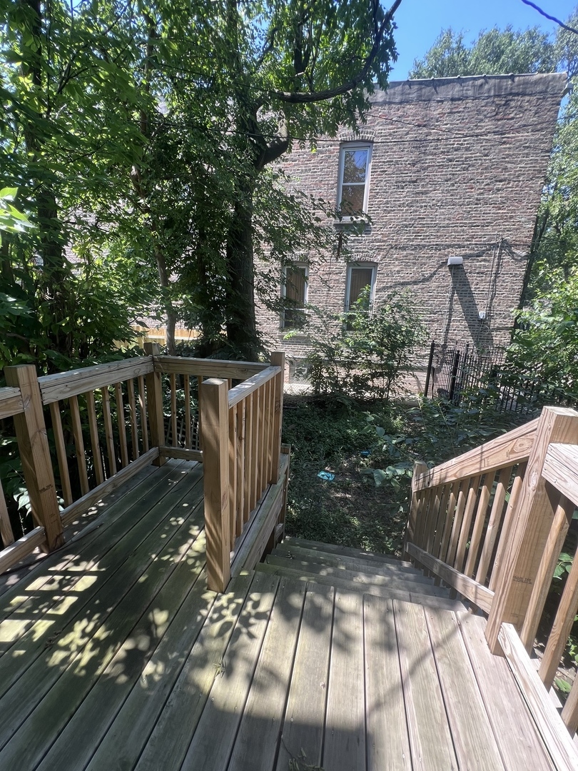 6756 S Lafayette Avenue, Chicago, IL 60621