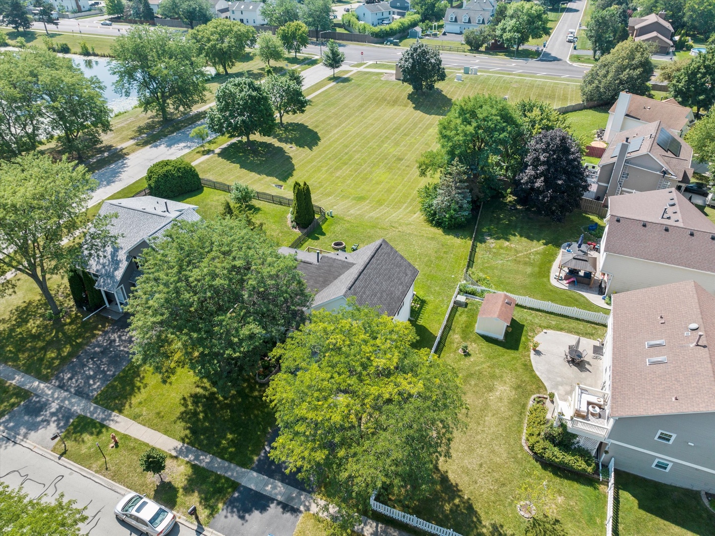 2045 Dublin Lane, Hanover Park, IL 60133