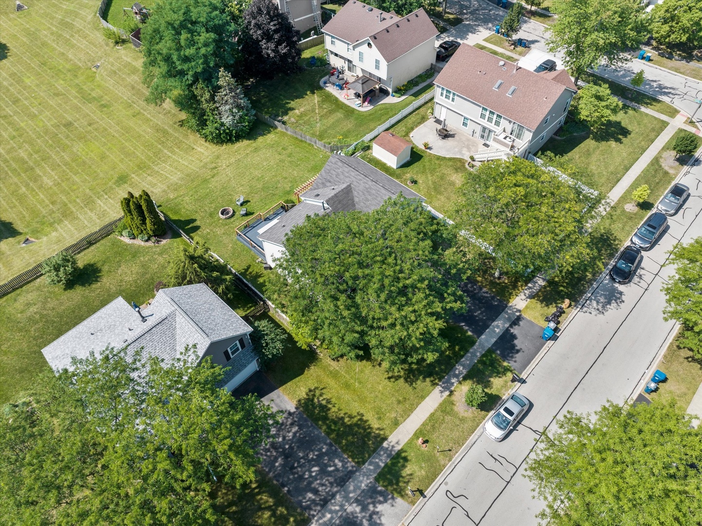 2045 Dublin Lane, Hanover Park, IL 60133