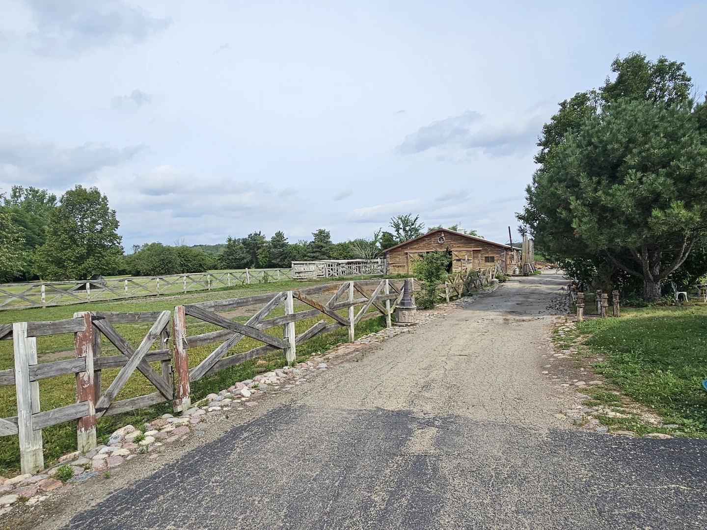14720 W Il Route 173 Highway, Zion, IL 60099