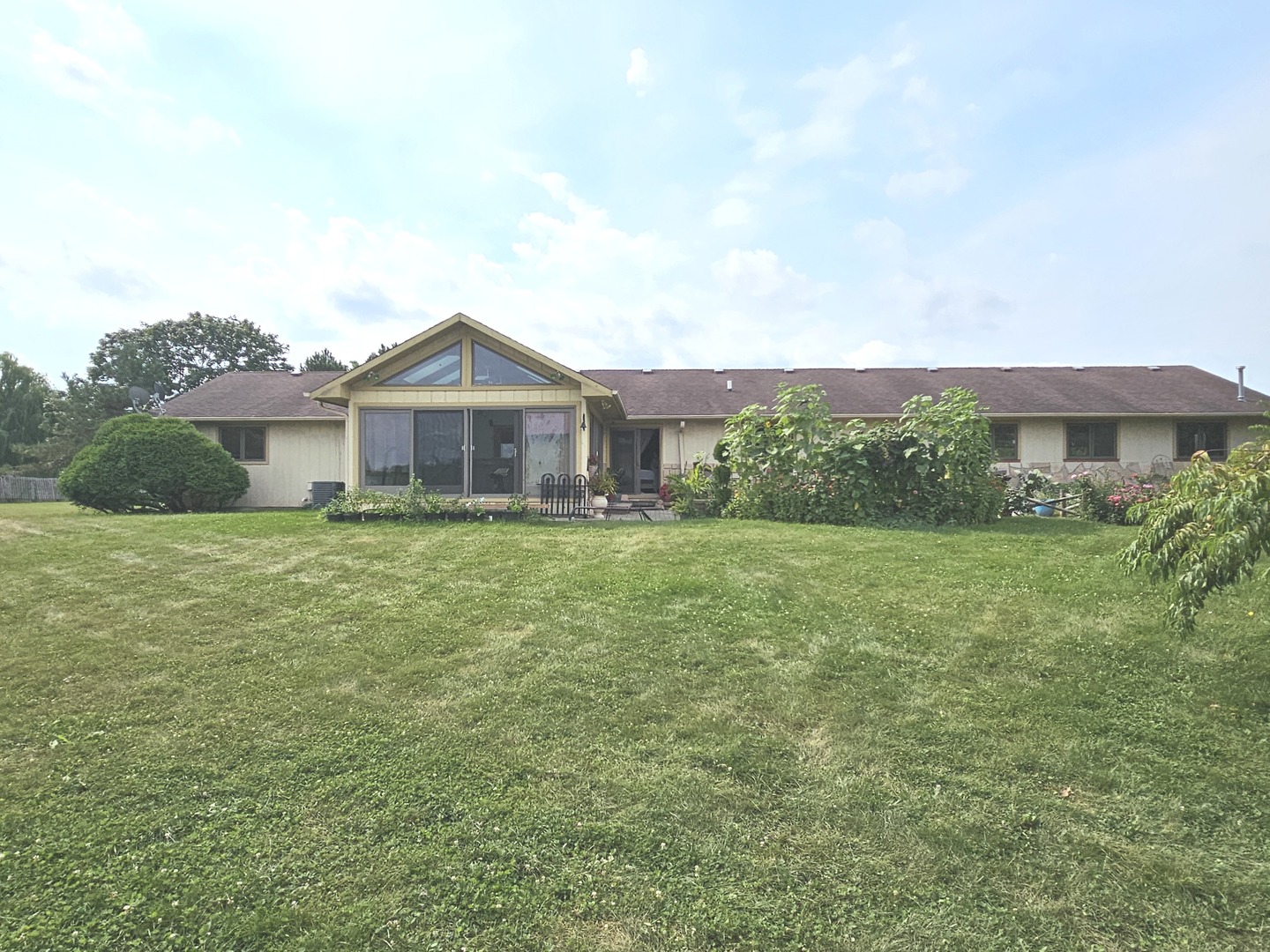 14720 W Il Route 173 Highway, Zion, IL 60099
