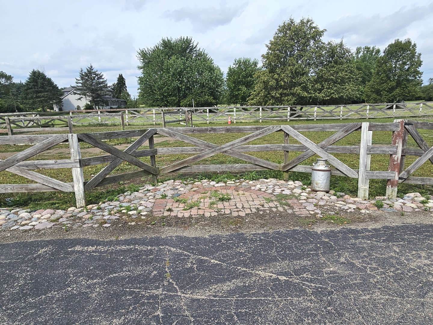 14720 W Il Route 173 Highway, Zion, IL 60099