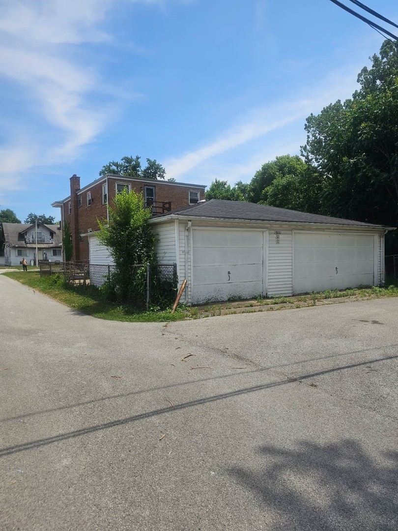 Riverdale, IL 60827