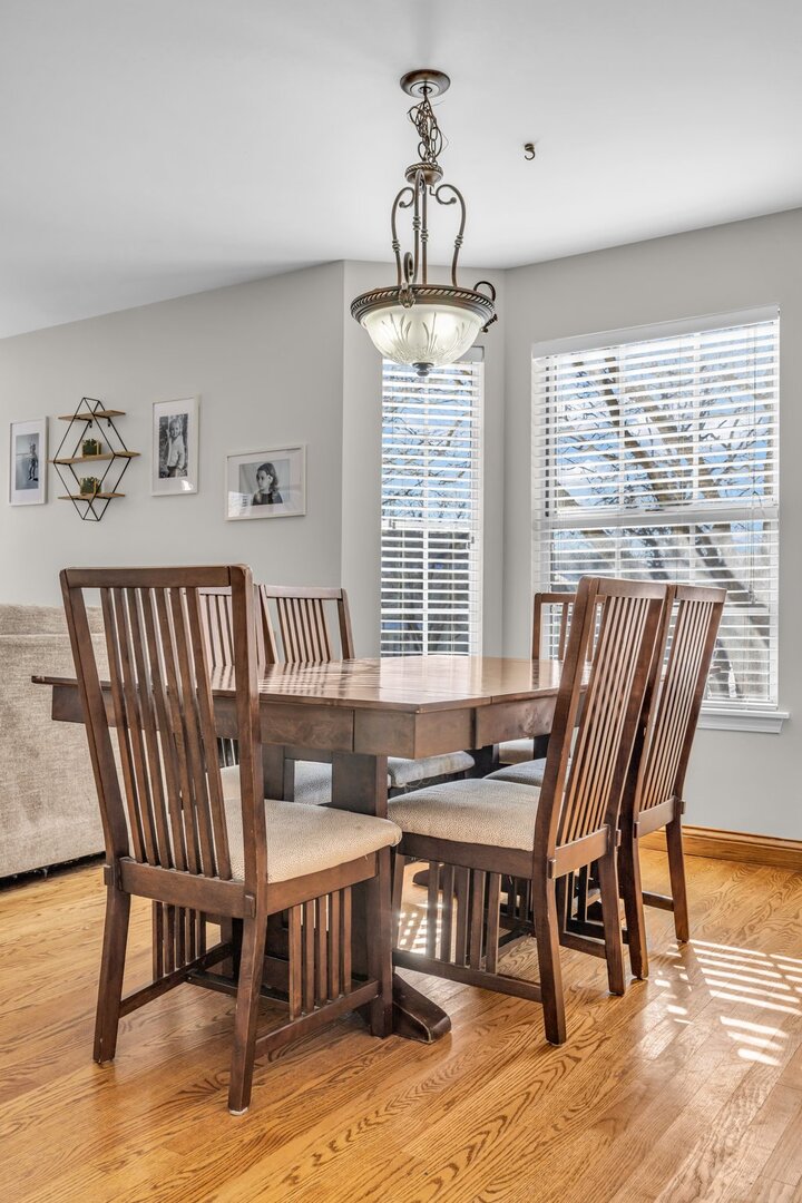 501 Pembrook Court #A, Crystal Lake, IL 60014