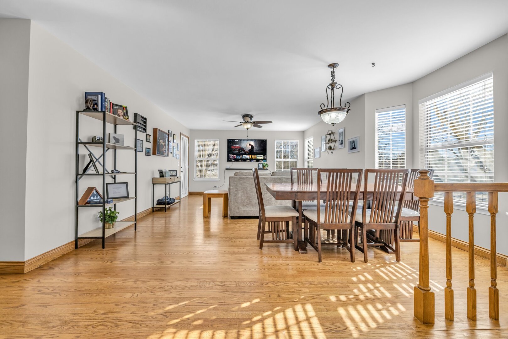 501 Pembrook Court #A, Crystal Lake, IL 60014
