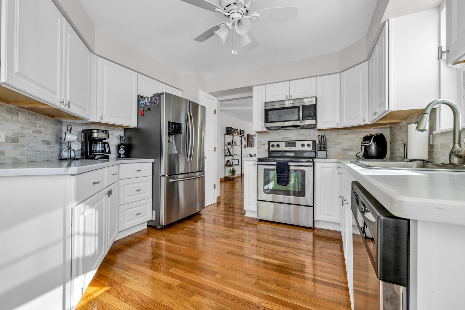 501 Pembrook Court #A, Crystal Lake, IL 60014