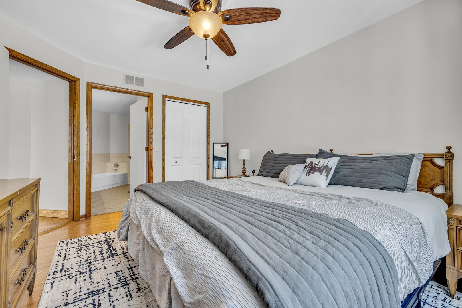 501 Pembrook Court #A, Crystal Lake, IL 60014
