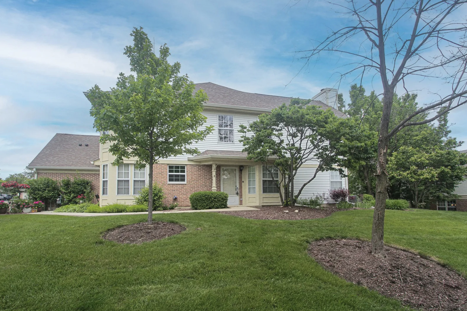 501 Pembrook Court #A, Crystal Lake, IL 60014