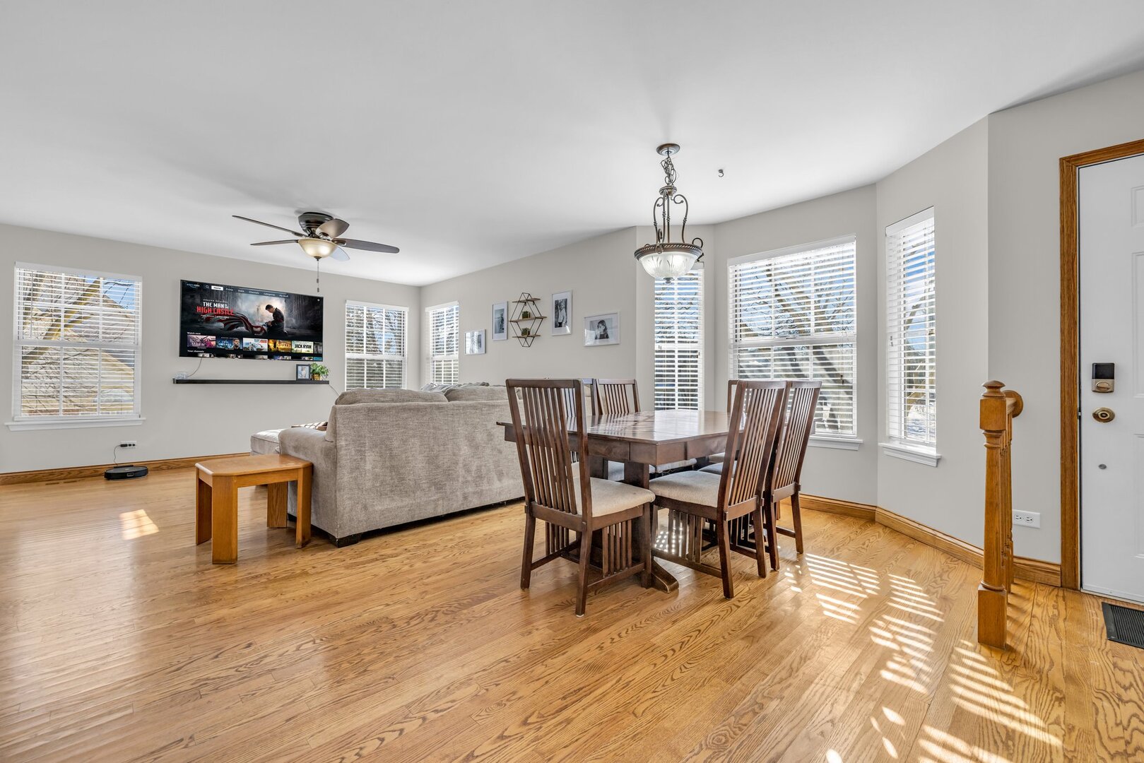 501 Pembrook Court #A, Crystal Lake, IL 60014