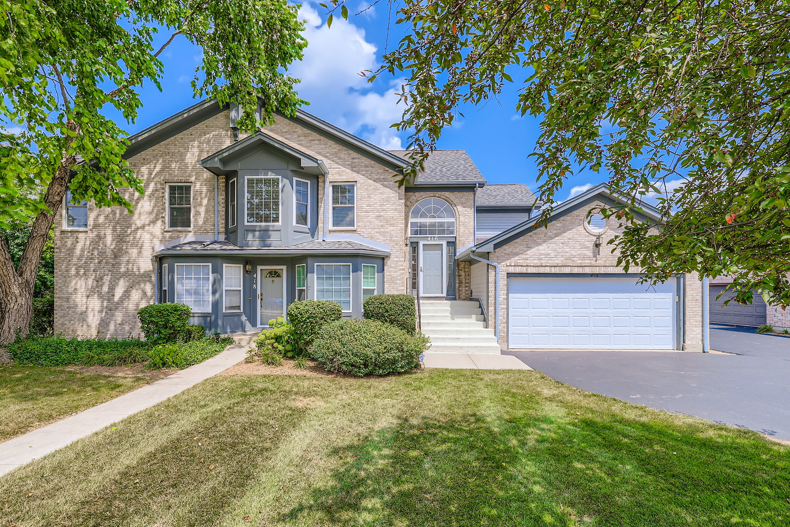 416 Kresswood Drive #D, McHenry, IL 60050