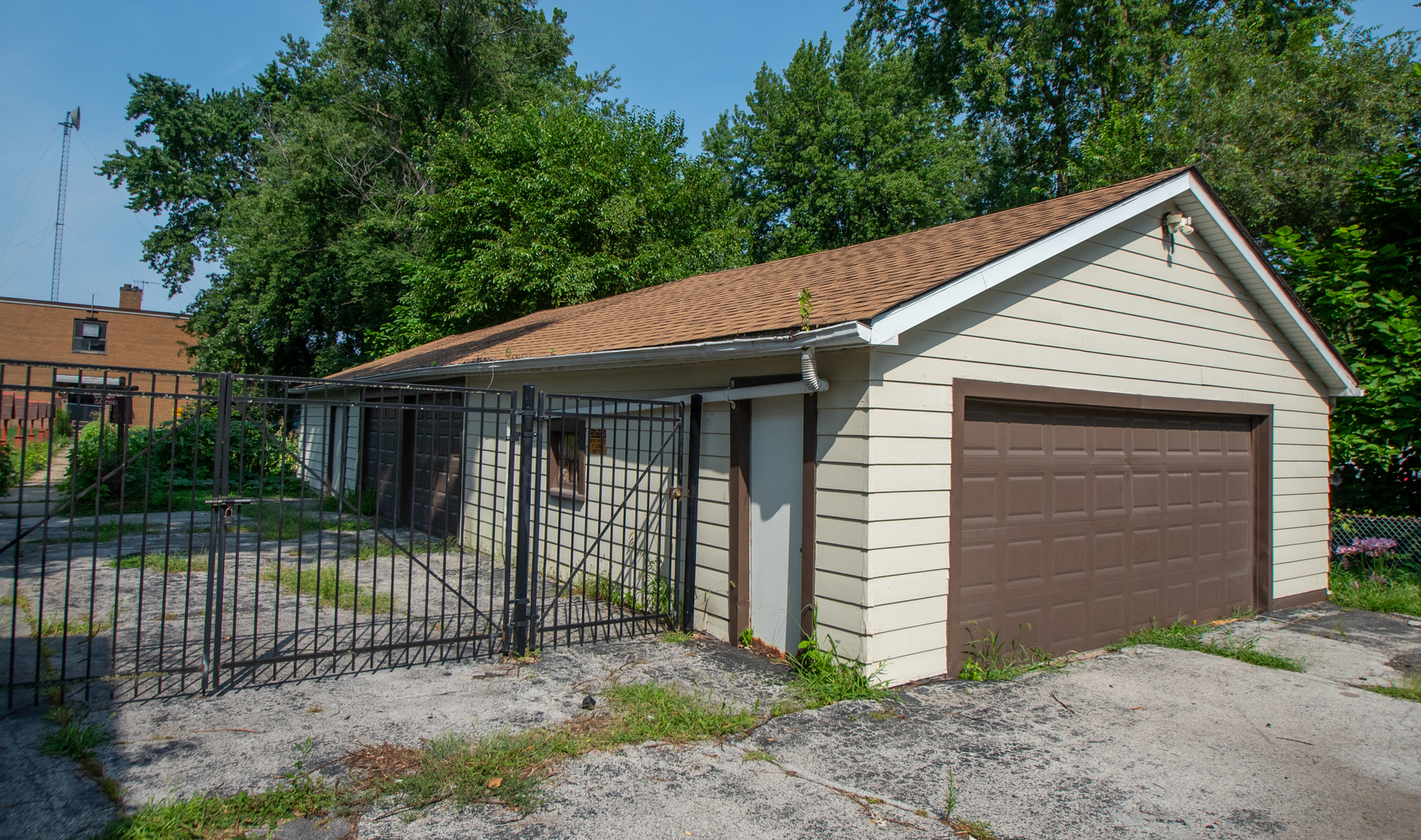 16800 Lincoln Street, Hazel Crest, IL 60429