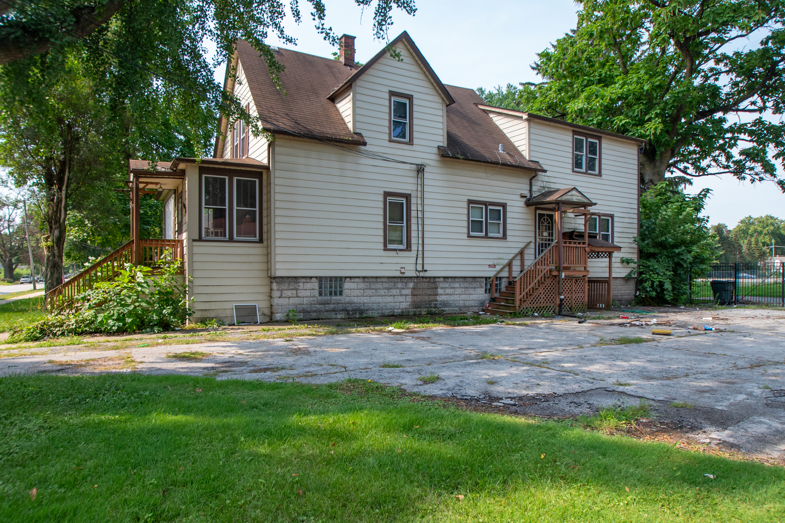 16800 Lincoln Street, Hazel Crest, IL 60429