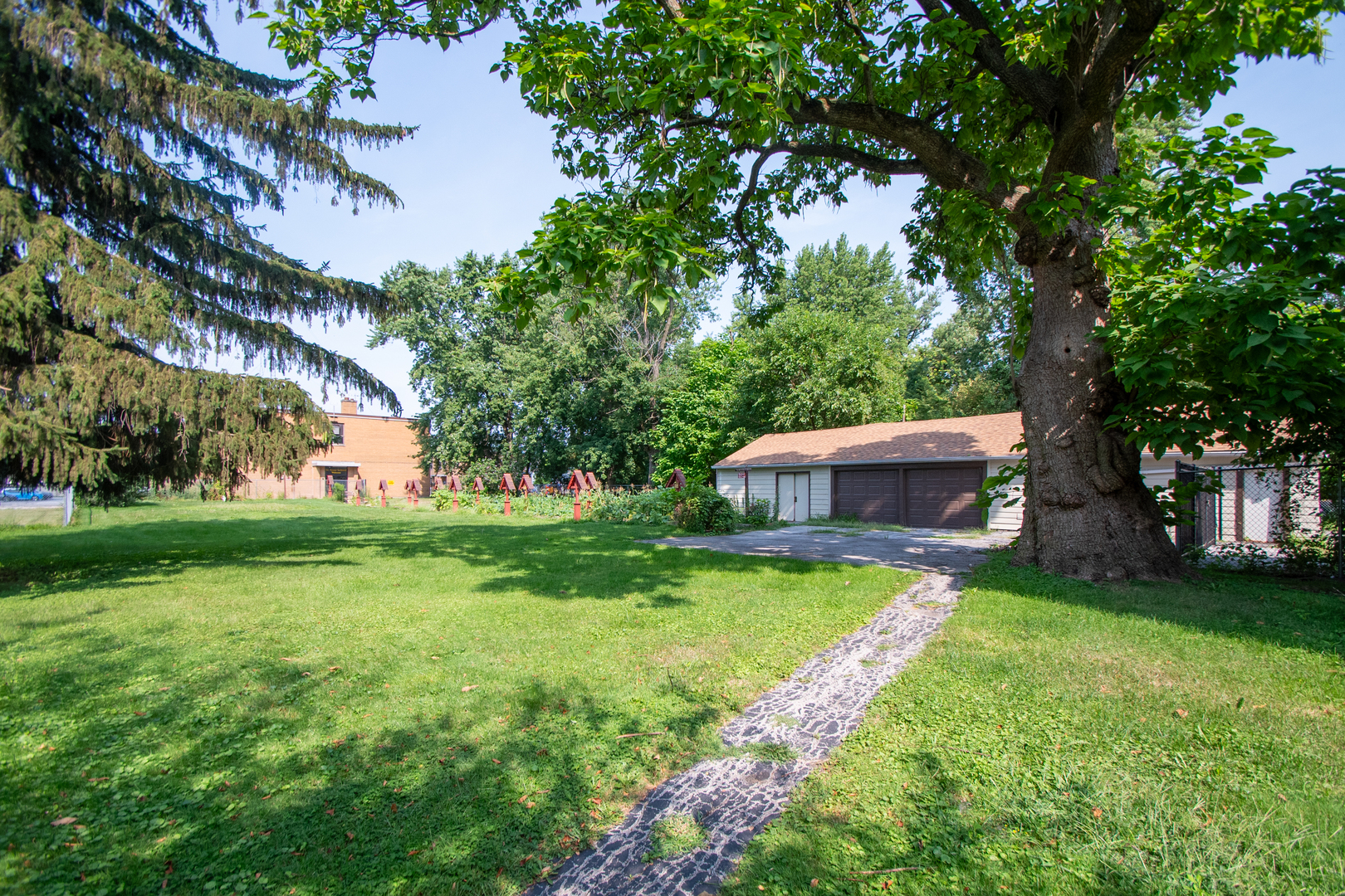 16800 Lincoln Street, Hazel Crest, IL 60429