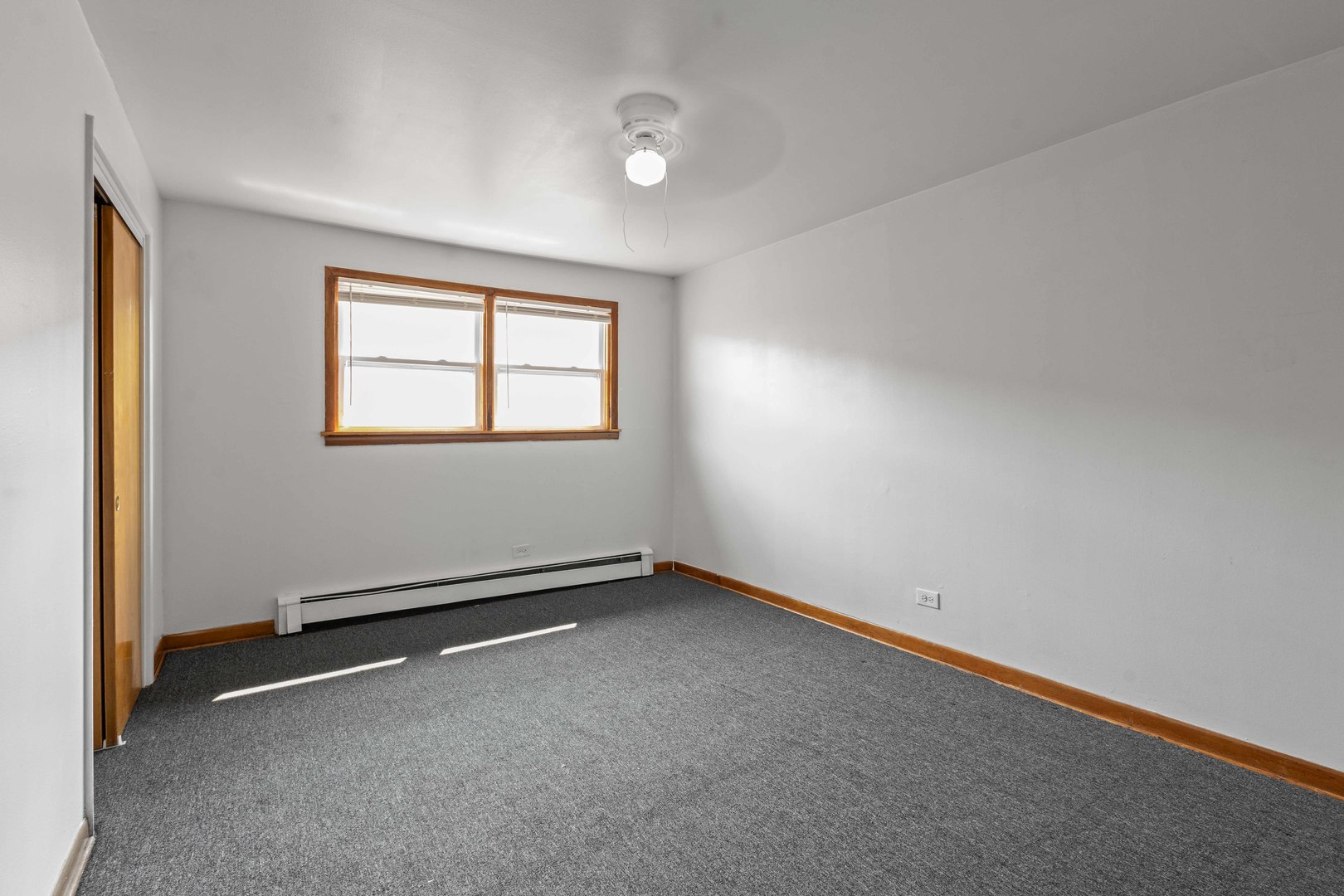 1025 - 49 Vermont Street, Calumet Park, IL 60827