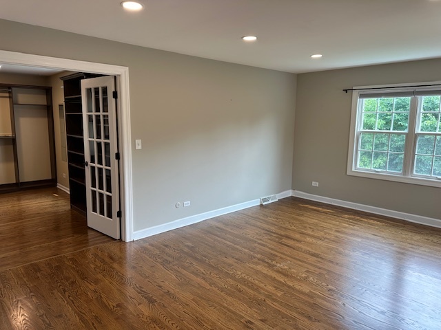 1253 W Illinois Avenue, Palatine, IL 60067