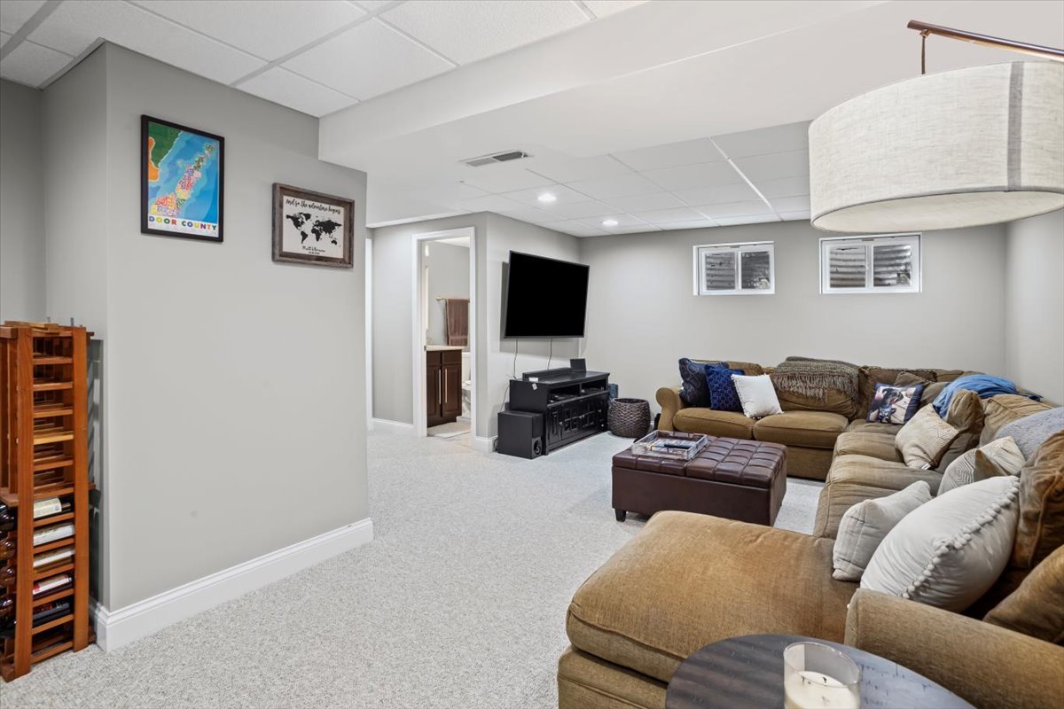 1819 Golf View Drive, Bartlett, IL 60103