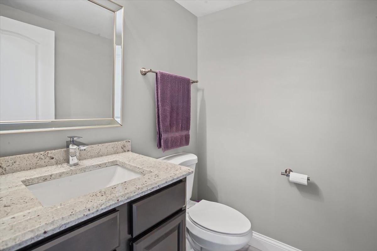 1819 Golf View Drive, Bartlett, IL 60103