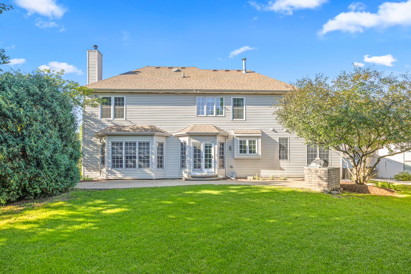 1123 Heartland Drive, Yorkville, IL 60560