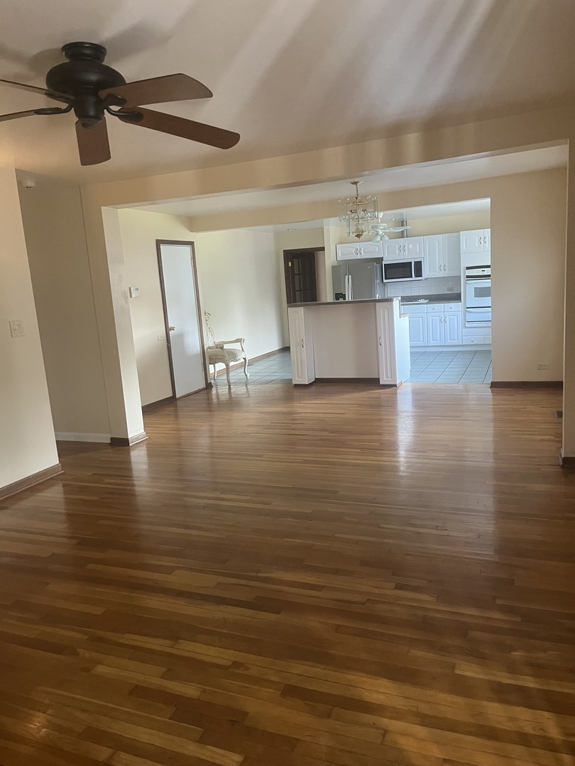 16146 Cambridge Drive, Markham, IL 60428
