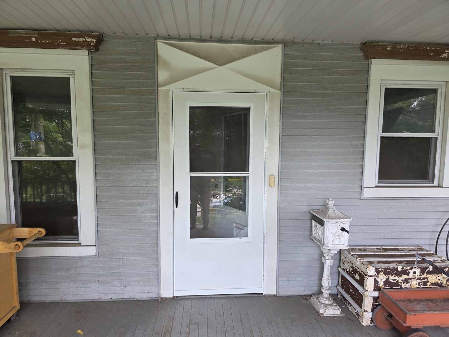 145 N Park Avenue, Lombard, IL 60148