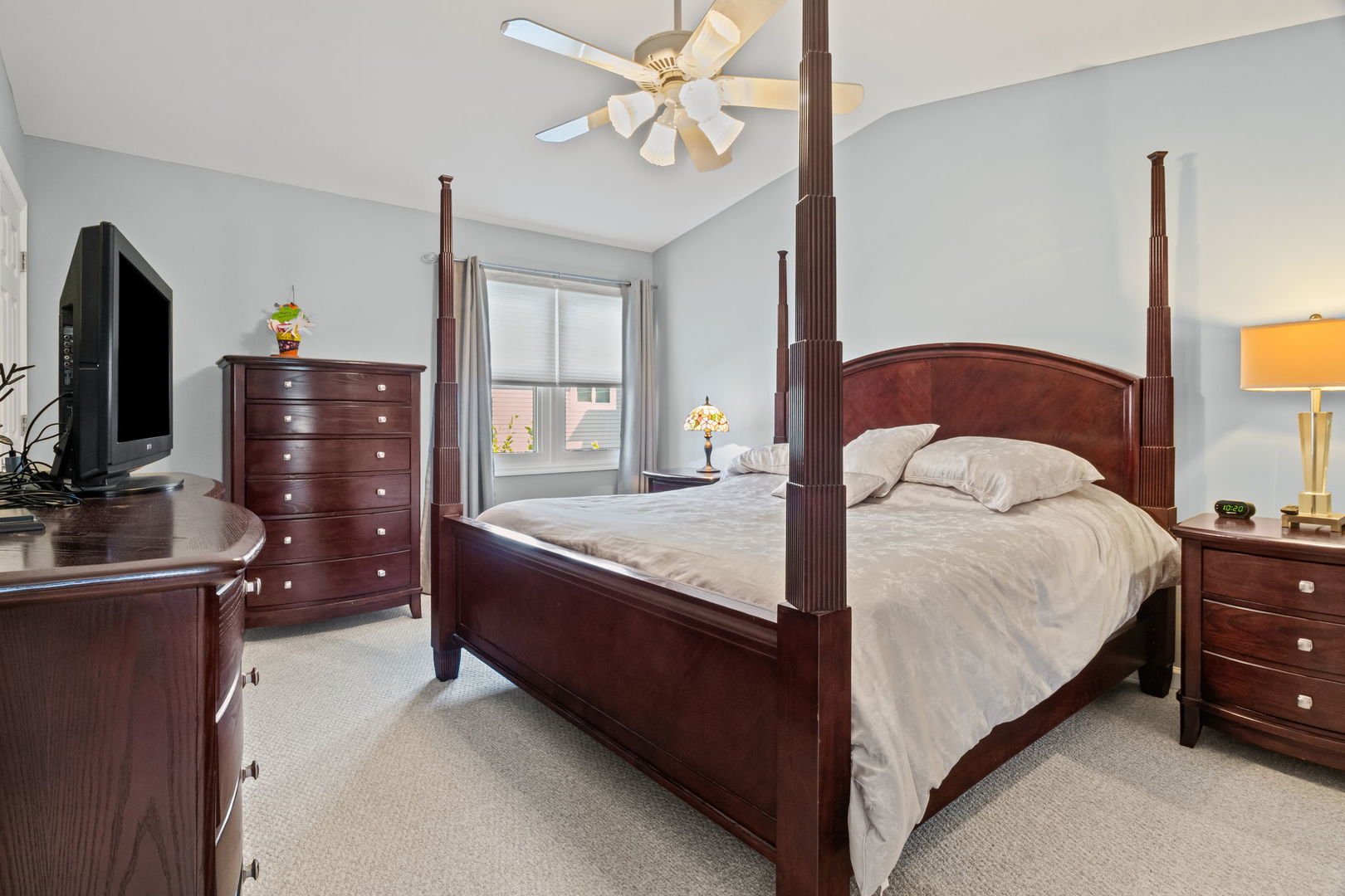 881 N Cove Drive #877C, Palatine, IL 60067