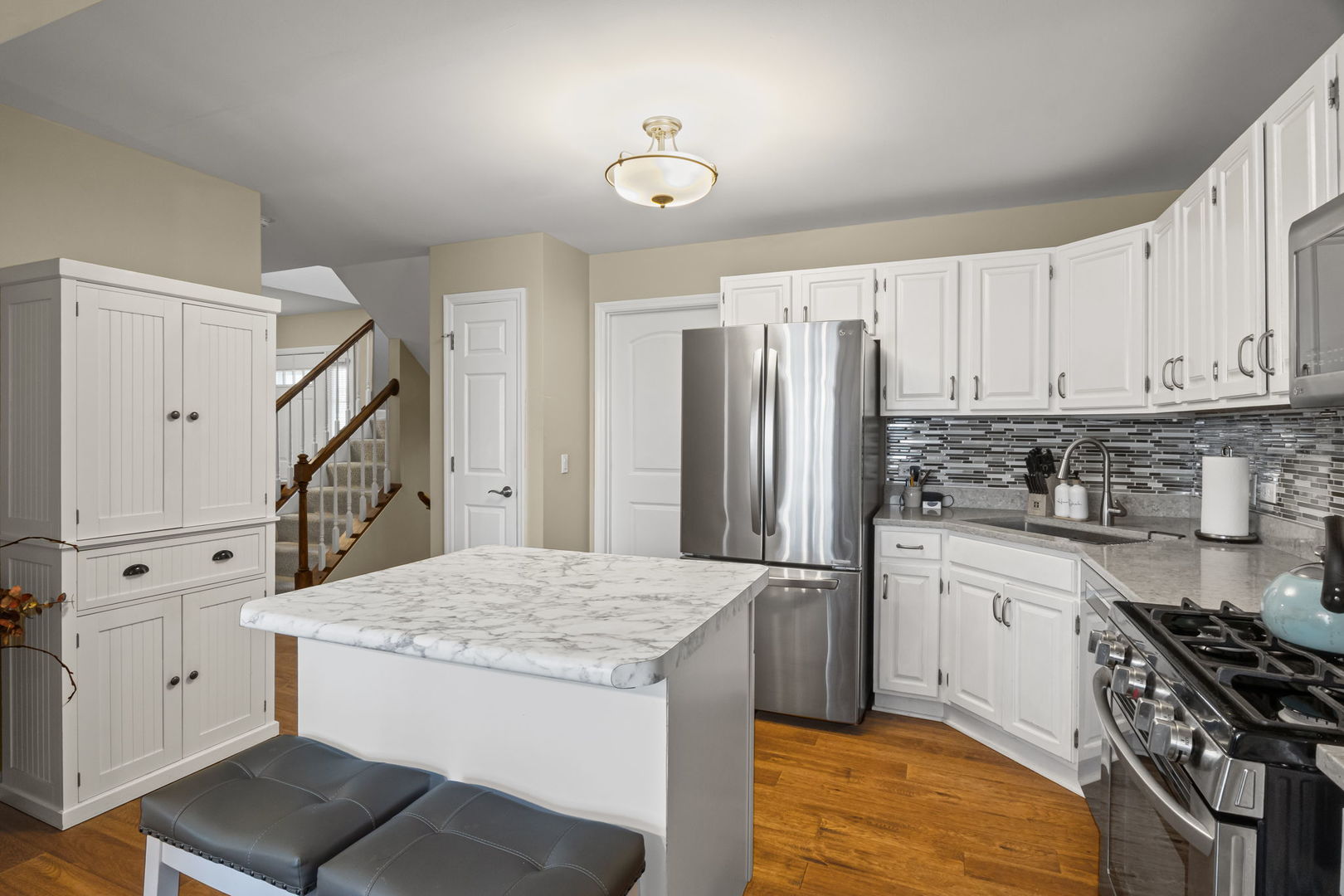 881 N Cove Drive #877C, Palatine, IL 60067