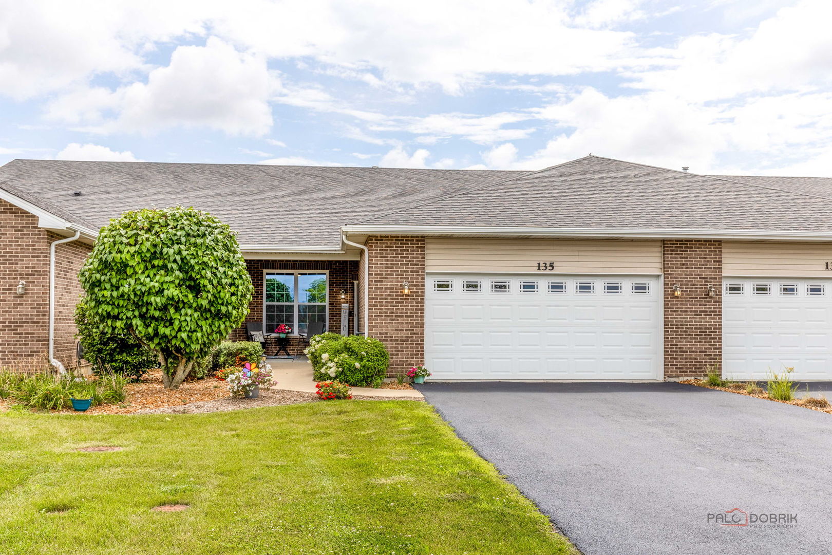 135 Barbers Corner Road, Bolingbrook, IL 60440