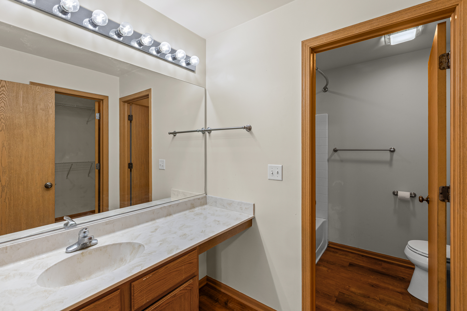 4304 Dillon Street #4304, Plano, IL 60545