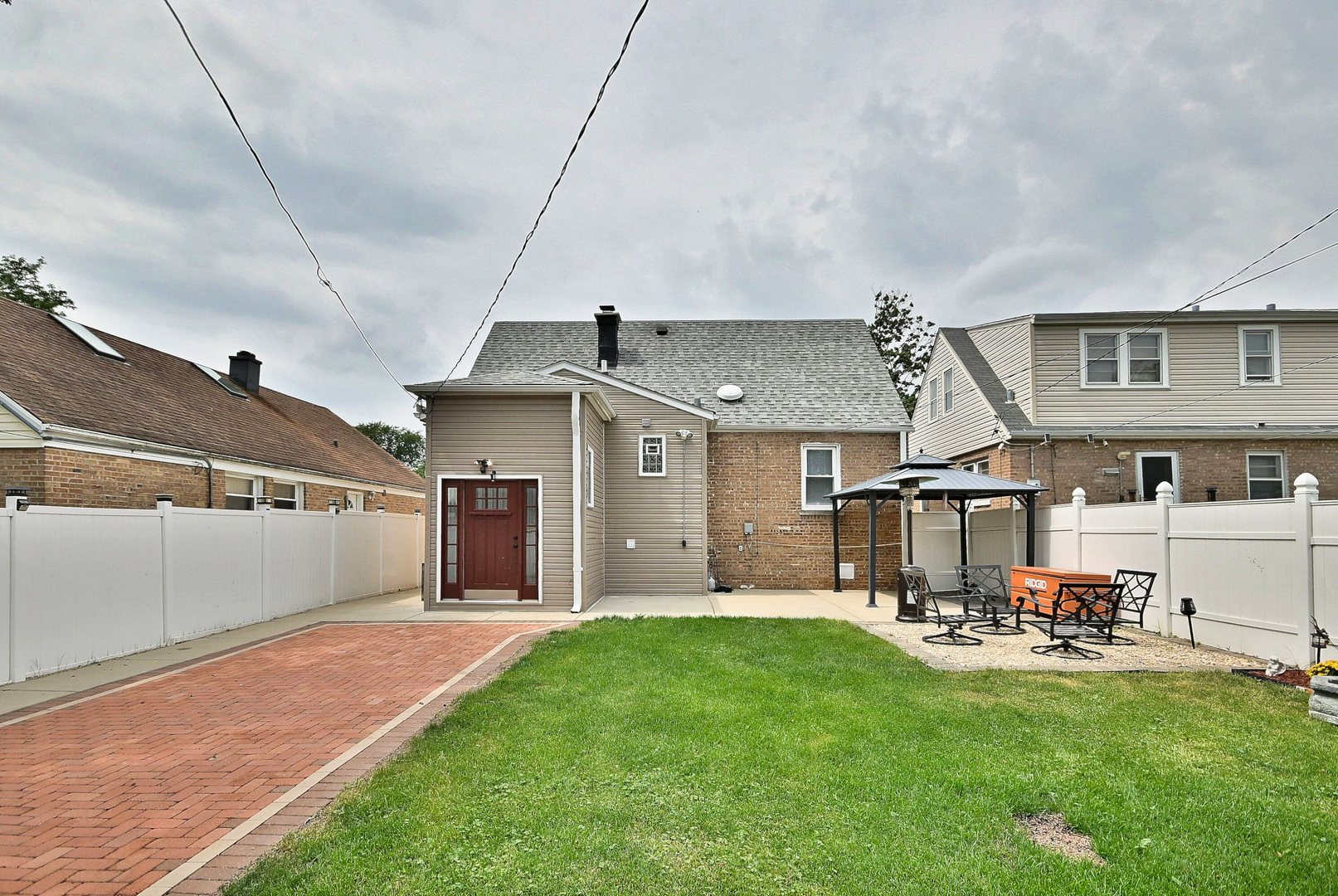 427 46th Avenue, Bellwood, IL 60104