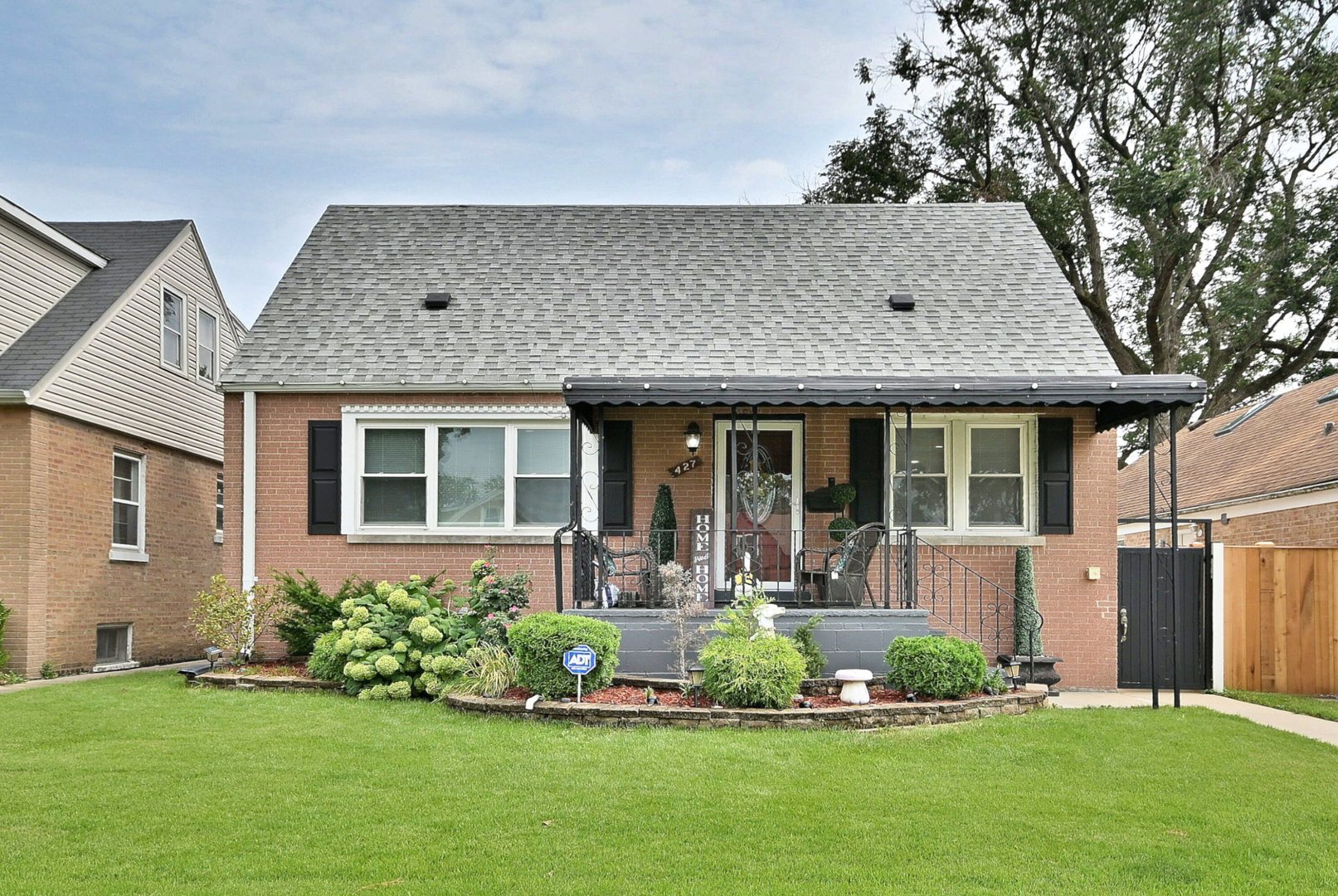 427 46th Avenue, Bellwood, IL 60104