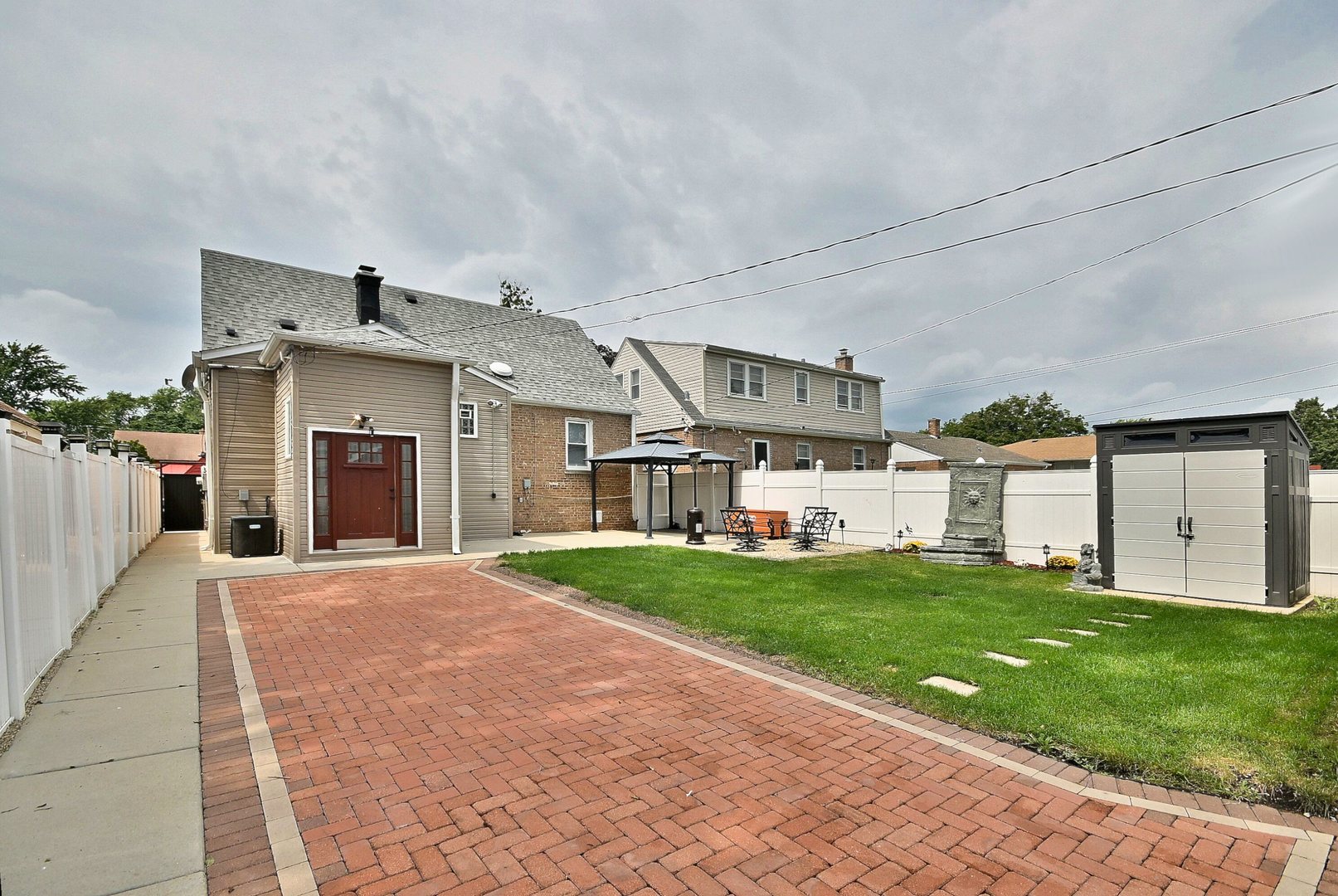 427 46th Avenue, Bellwood, IL 60104