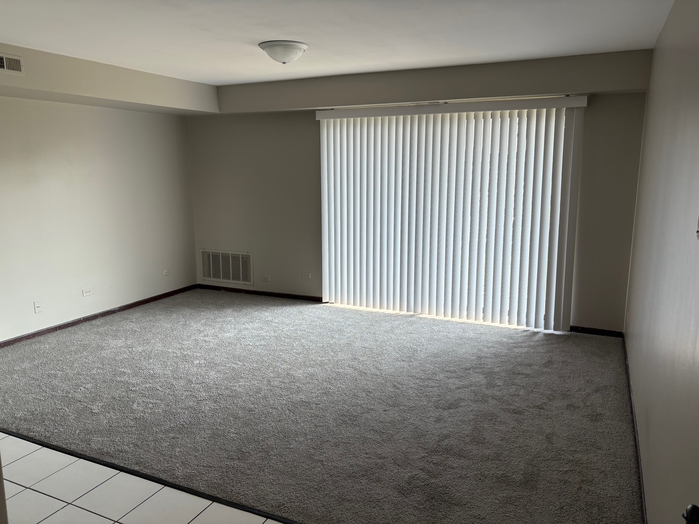 16622 Theresa Lane #302, Tinley Park, IL 60477