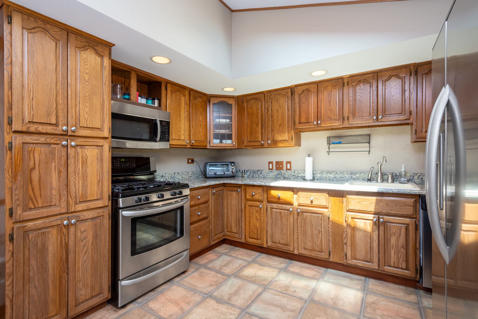 25320 W Buena Avenue, Lake Villa, IL 60046
