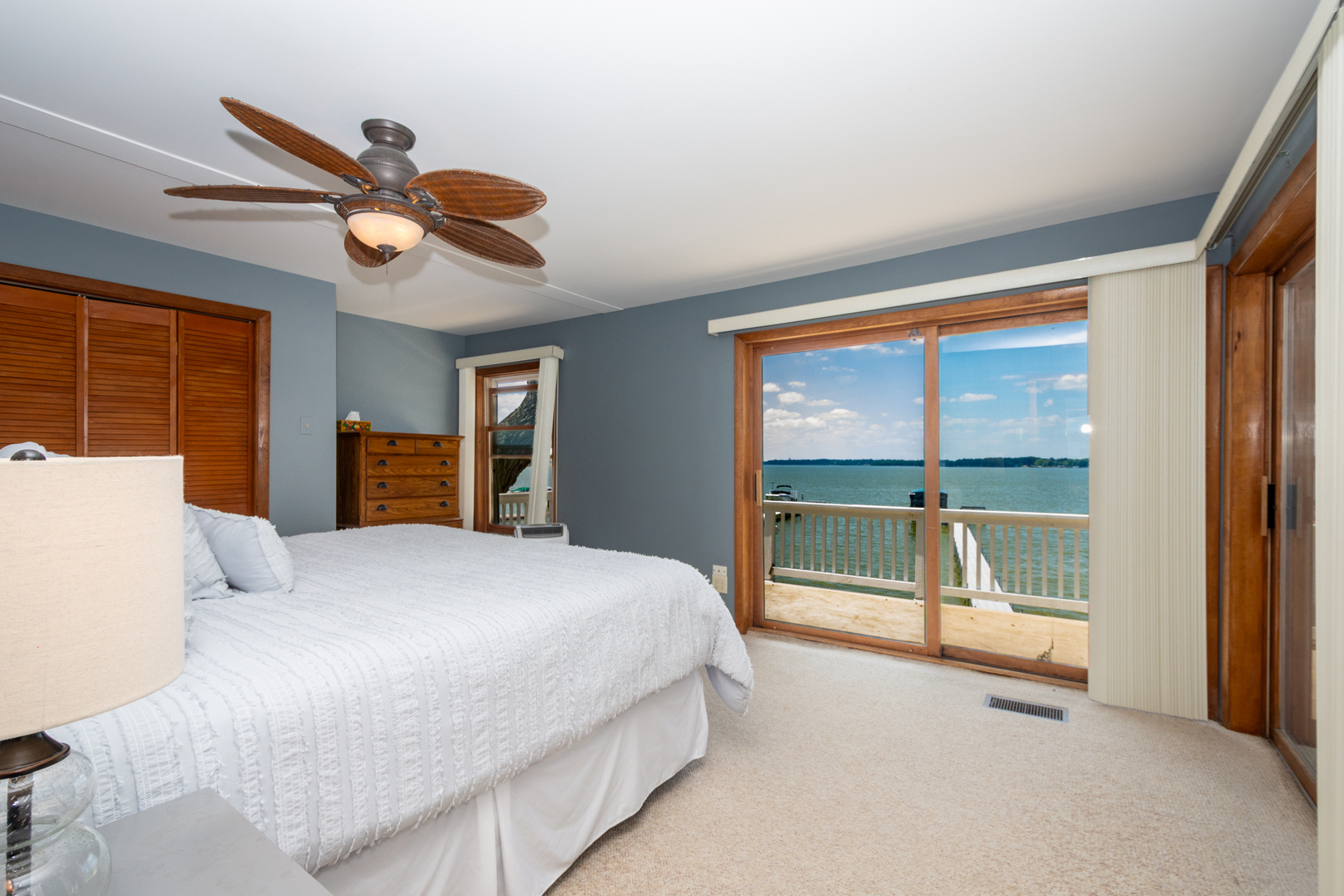 25320 W Buena Avenue, Lake Villa, IL 60046