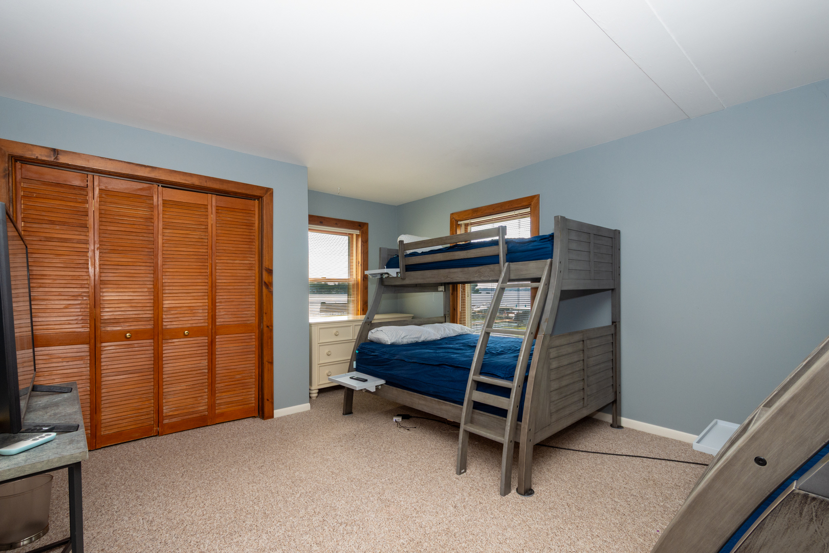 25320 W Buena Avenue, Lake Villa, IL 60046