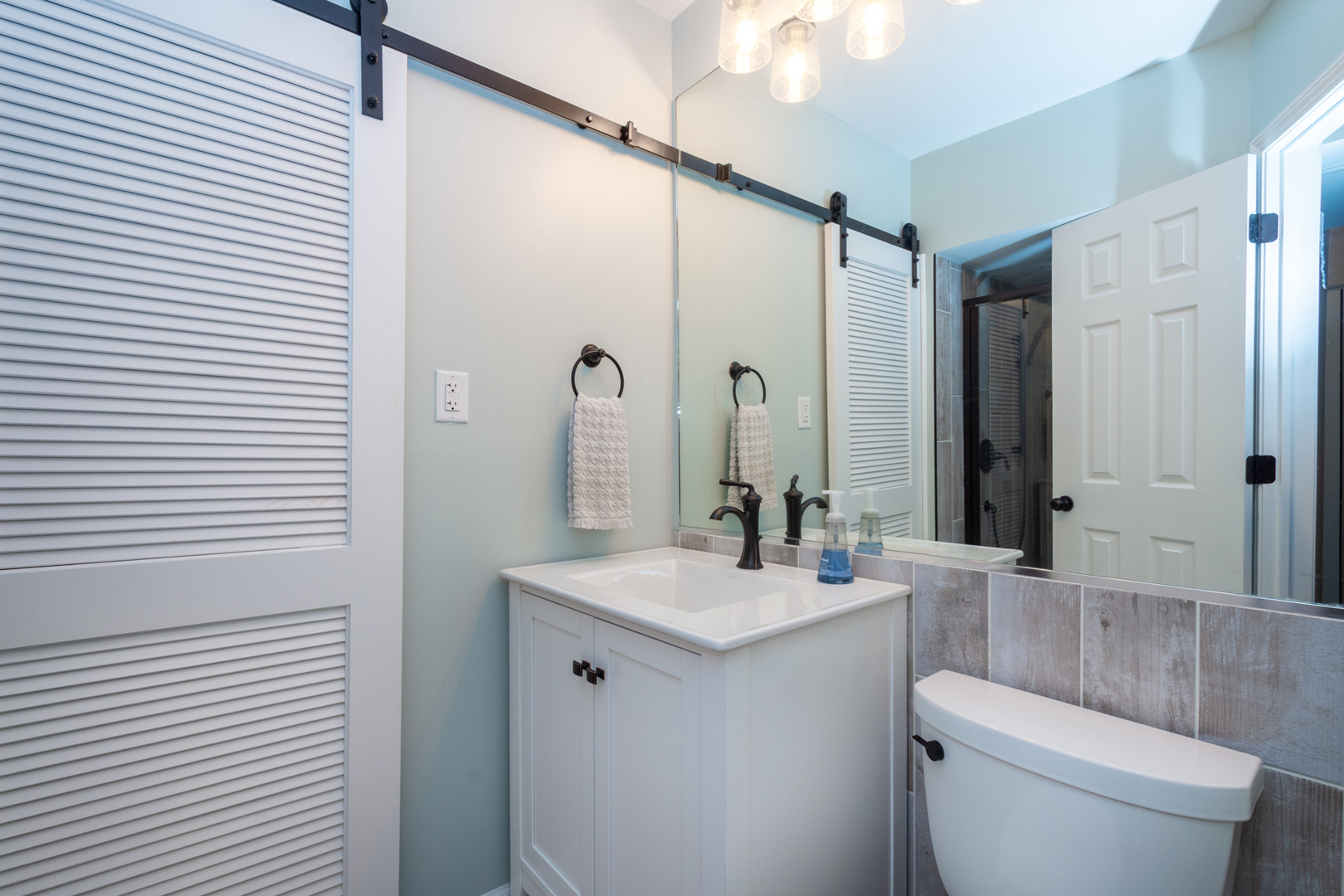 25320 W Buena Avenue, Lake Villa, IL 60046