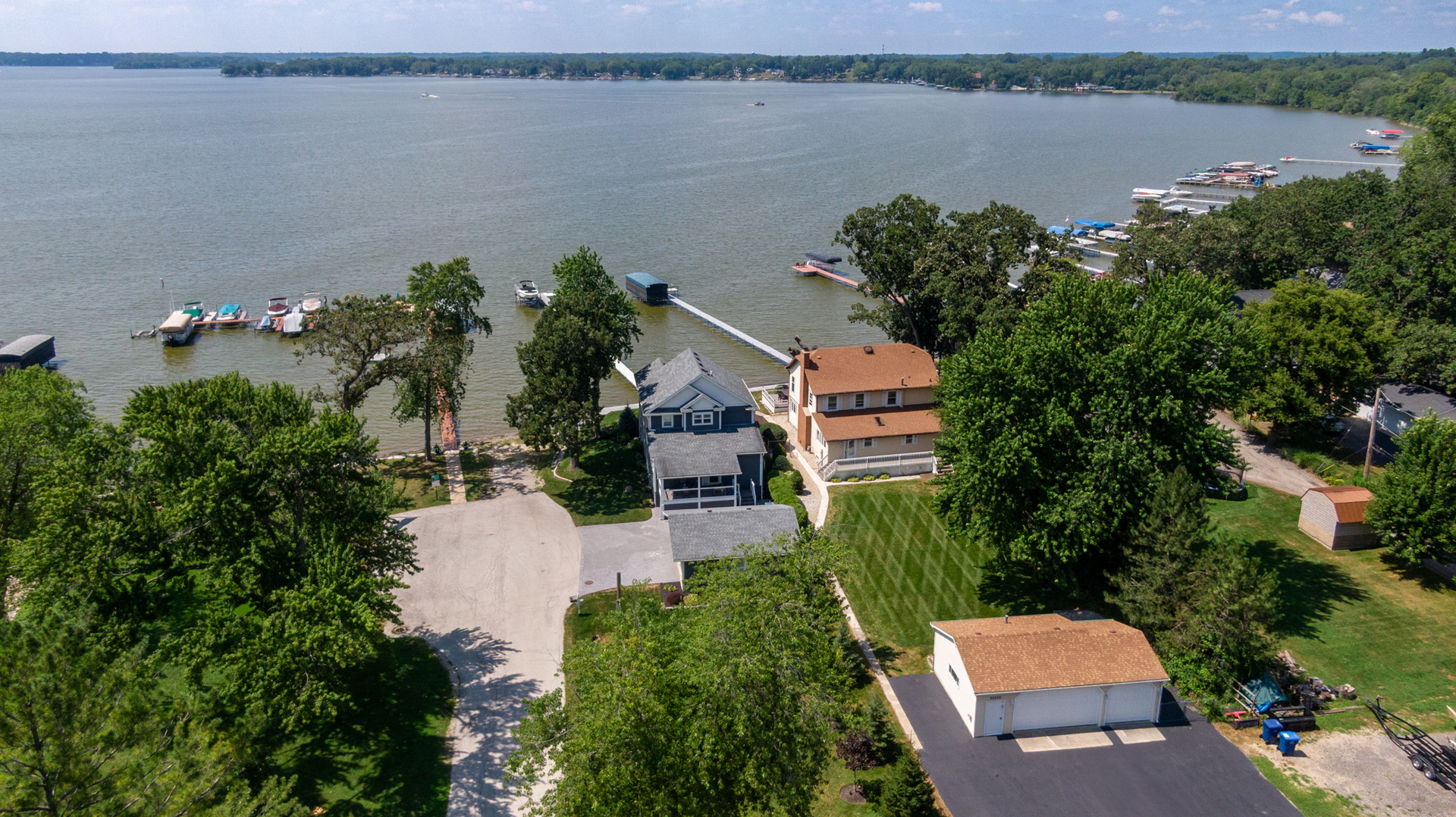25320 W Buena Avenue, Lake Villa, IL 60046
